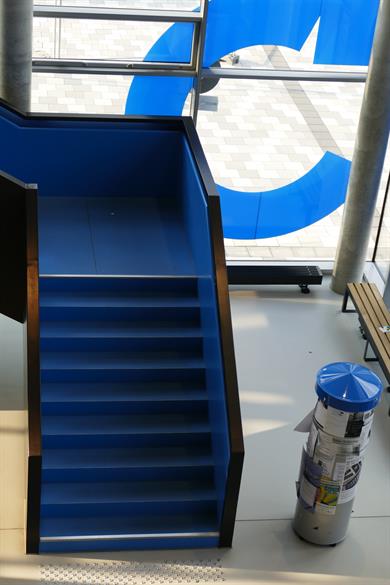 blaue Treppe_2